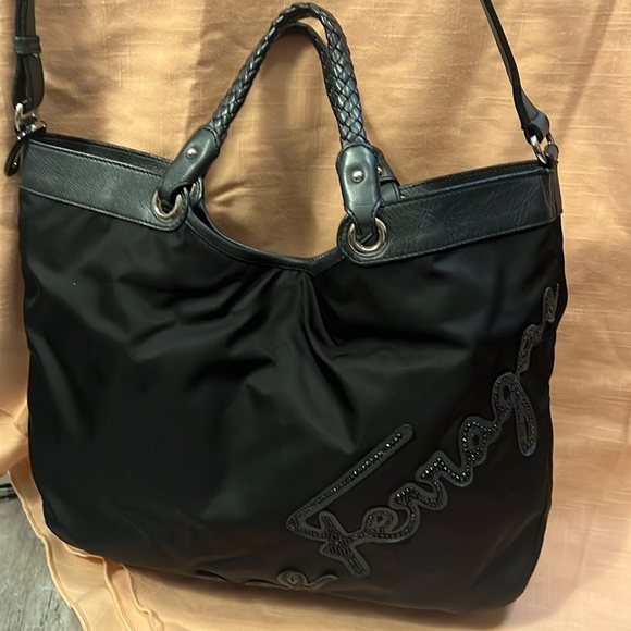 Salvatore Ferragamo Handbags - Pre loved authentic Salvatore Ferragamo two way